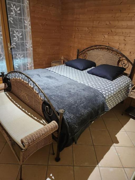 Chalet Antlana 2 Avec Cheminee Signy-lʼAbbaye Kültér fotó
